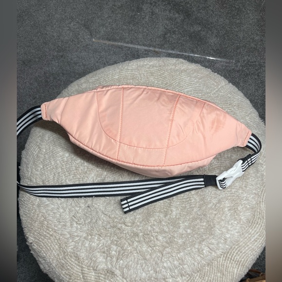 Adidas Blush Core waist pack Fanny pack - Picture 4 of 8